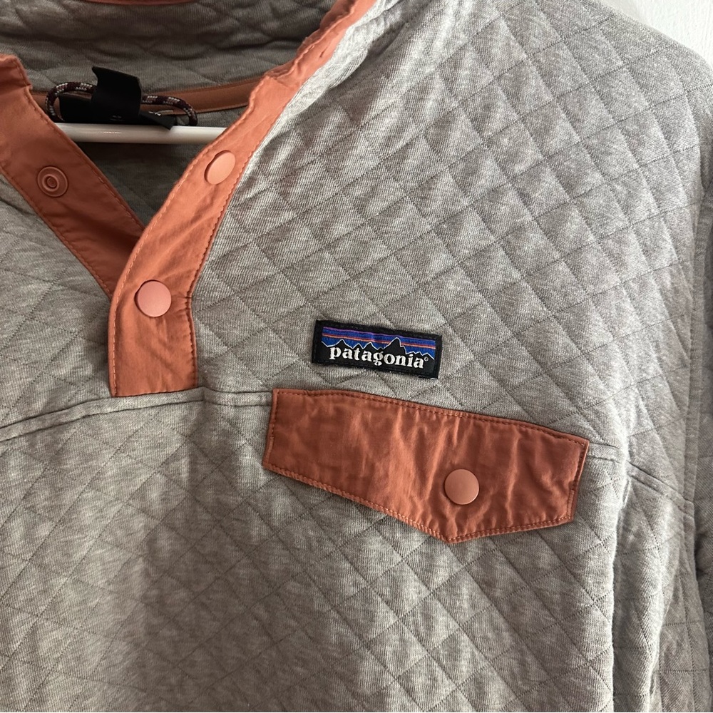 Patagonia Qulited Button up - Picture 5 of 5